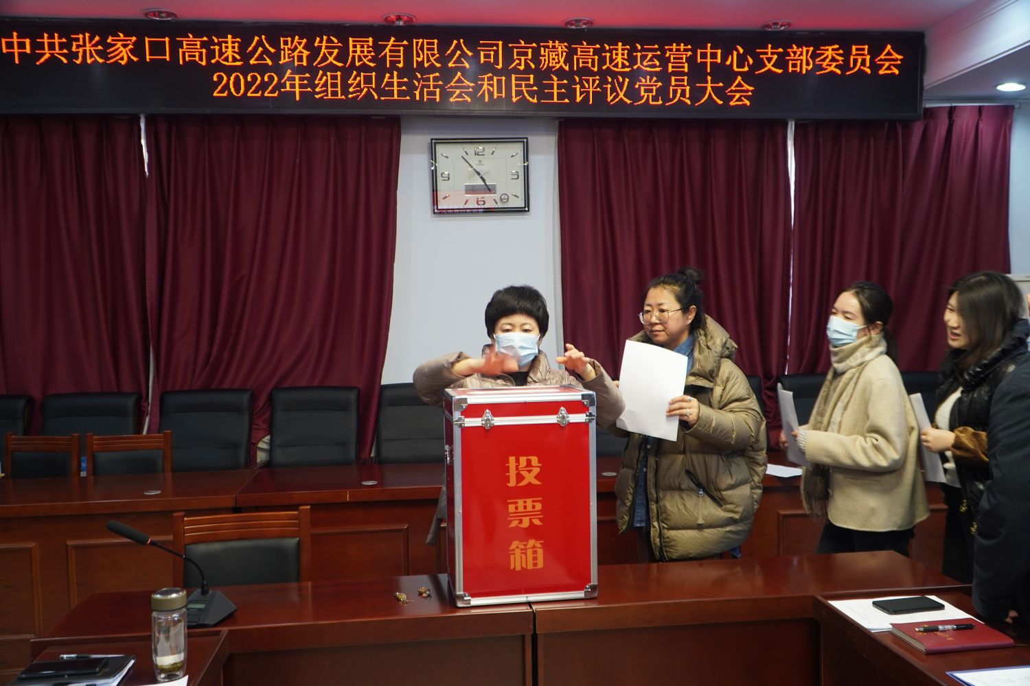 1677745811714391.jpg 1677740184536414.jpg